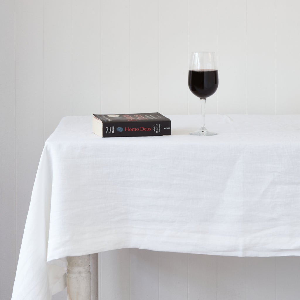 Milkcloud White Table Cloth