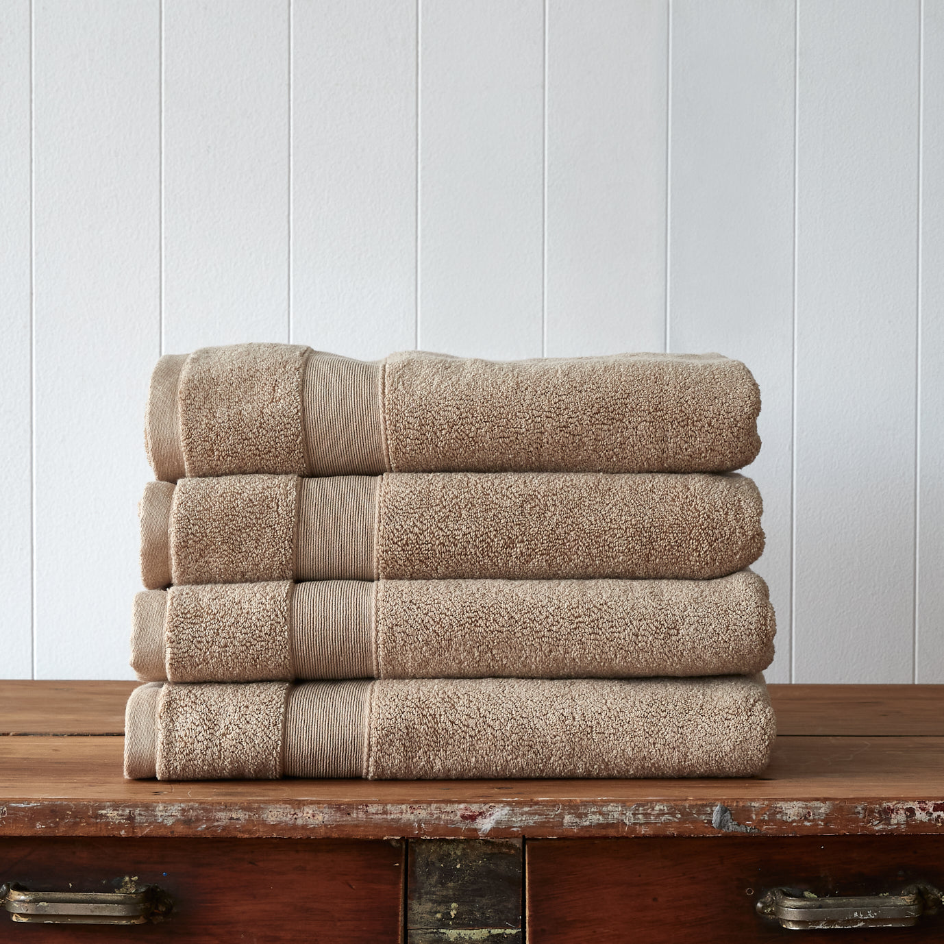 Beige Bath Towels
