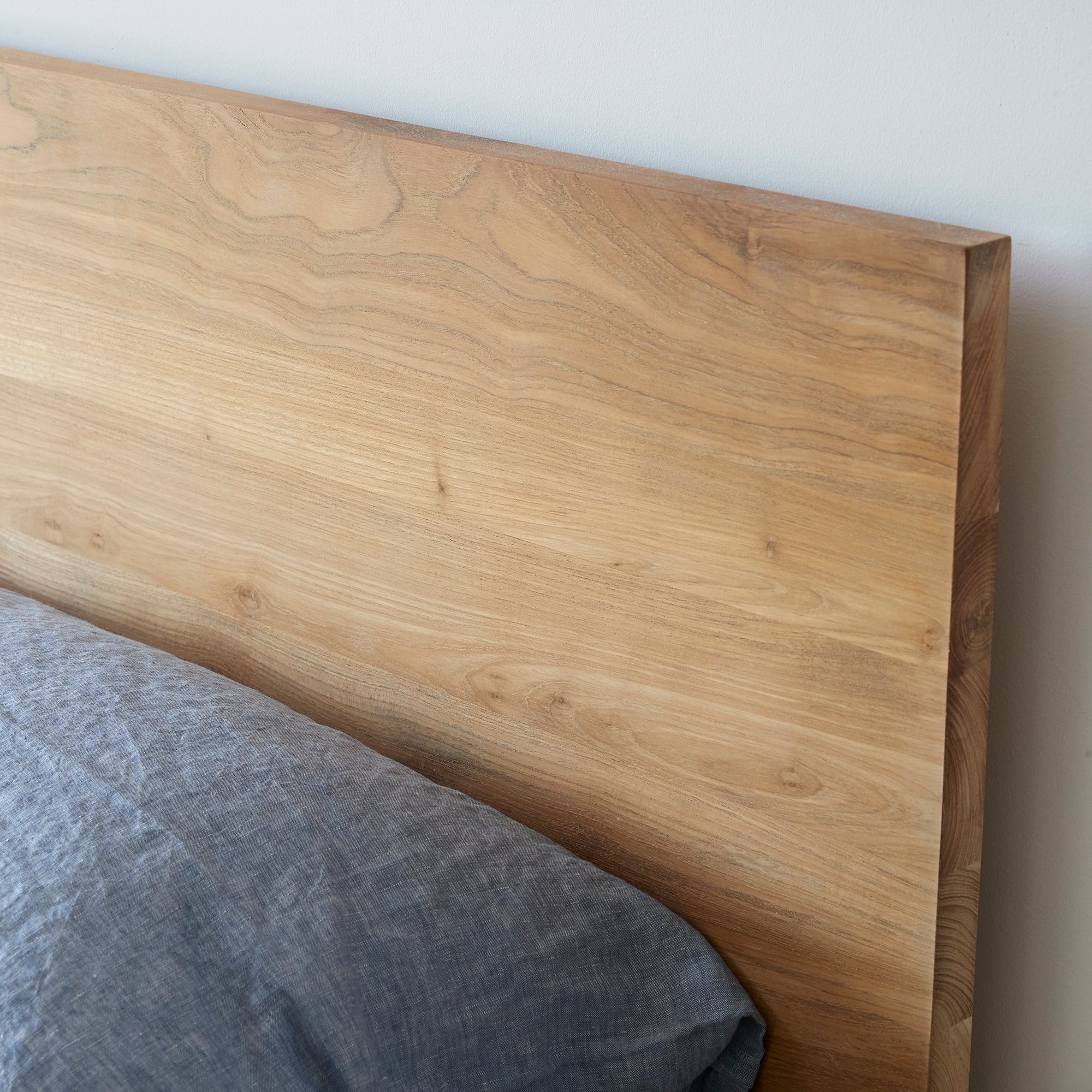 Hudson Bed