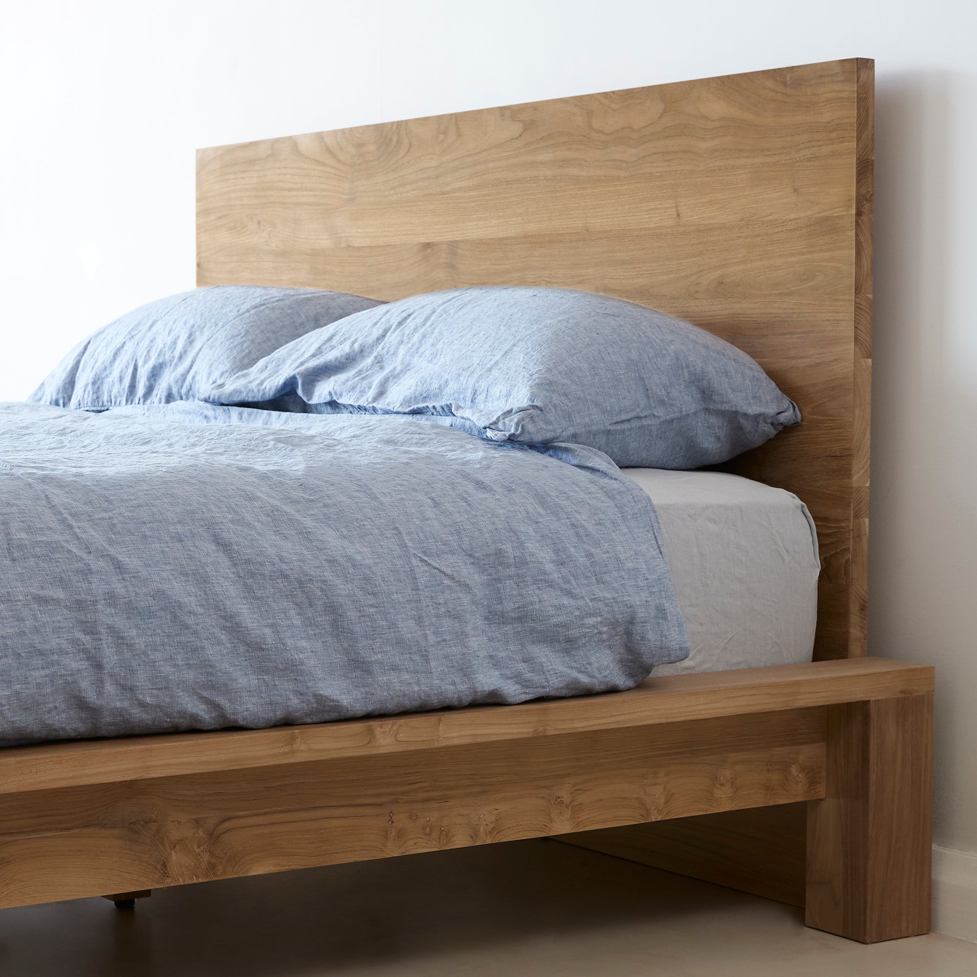 Hudson Bed
