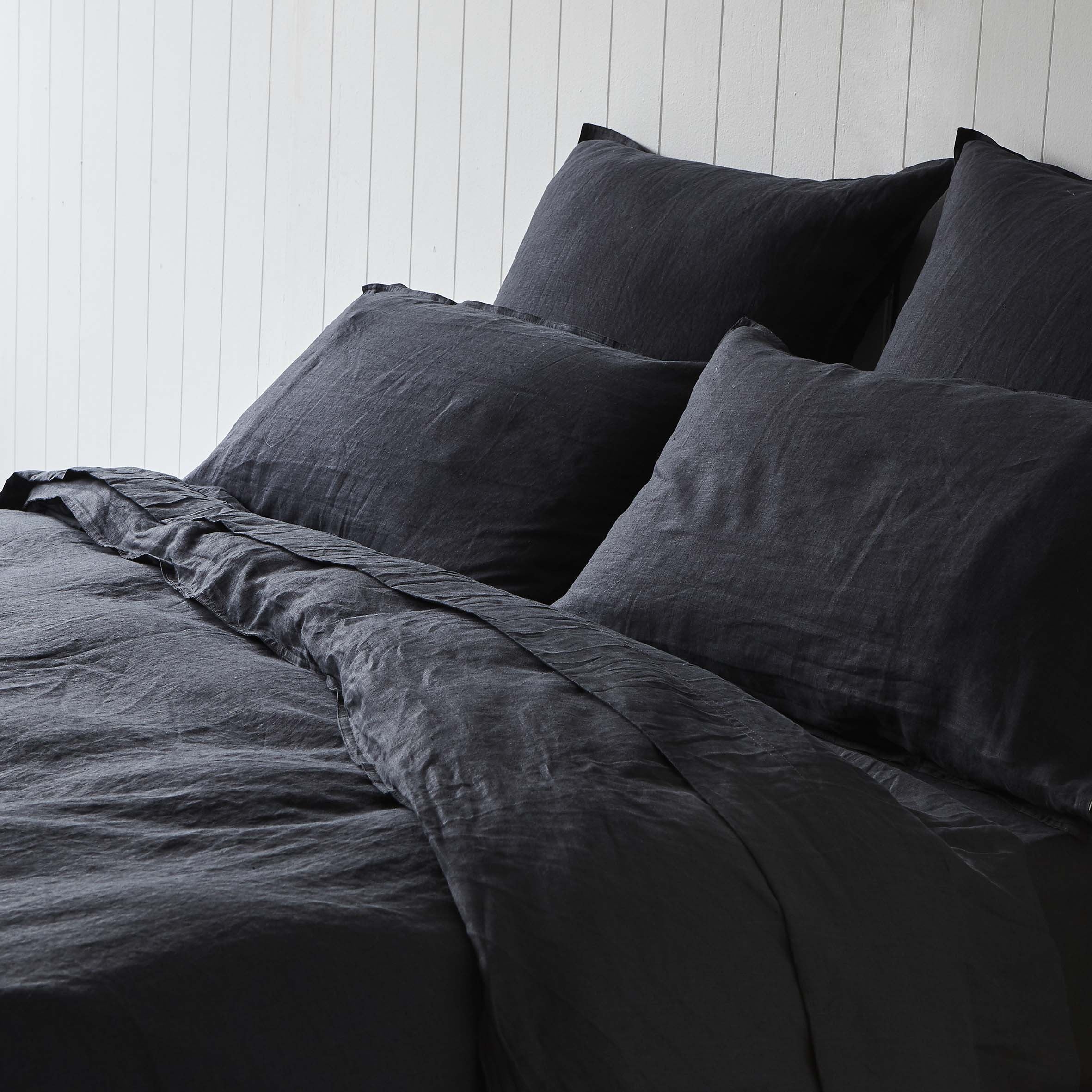 Darkest Hour Quilt Cover Set