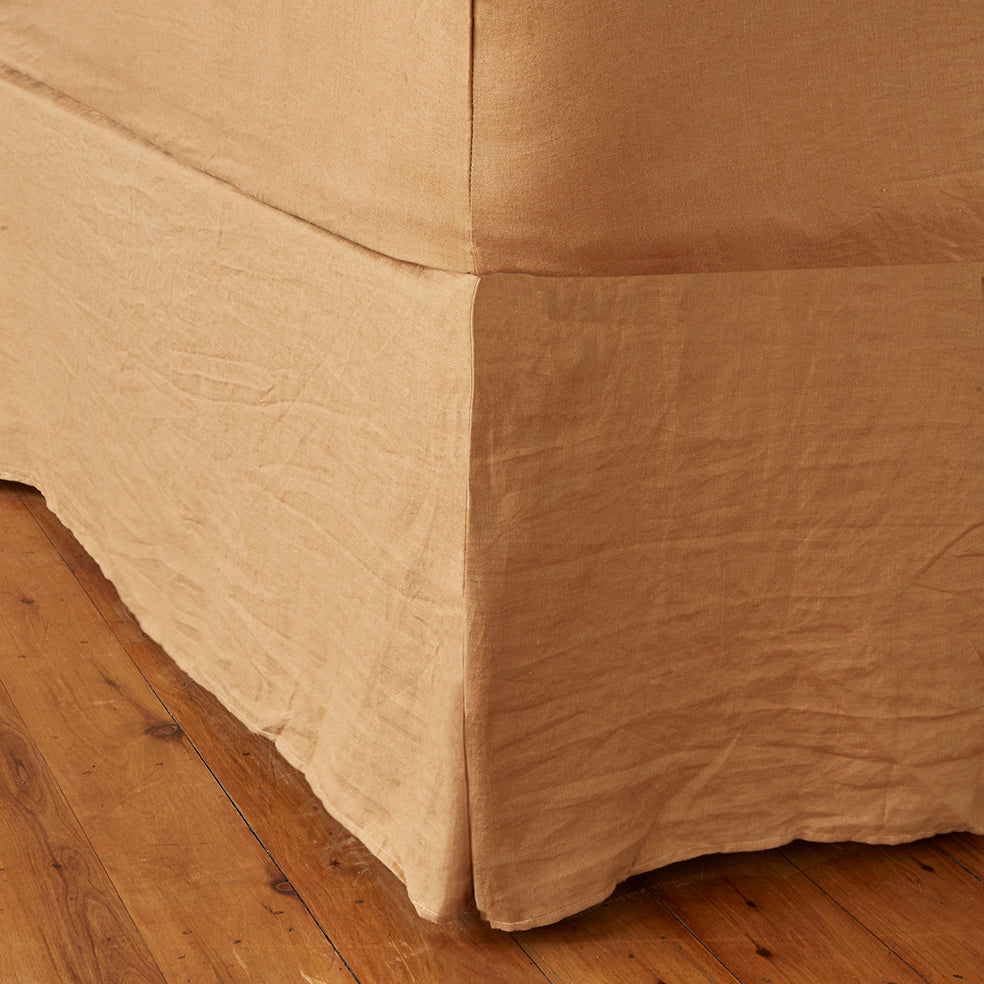 Mustard Valance