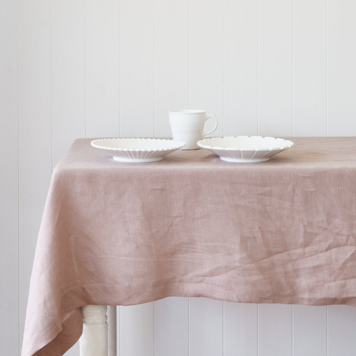 Bed of Roses Table Cloth